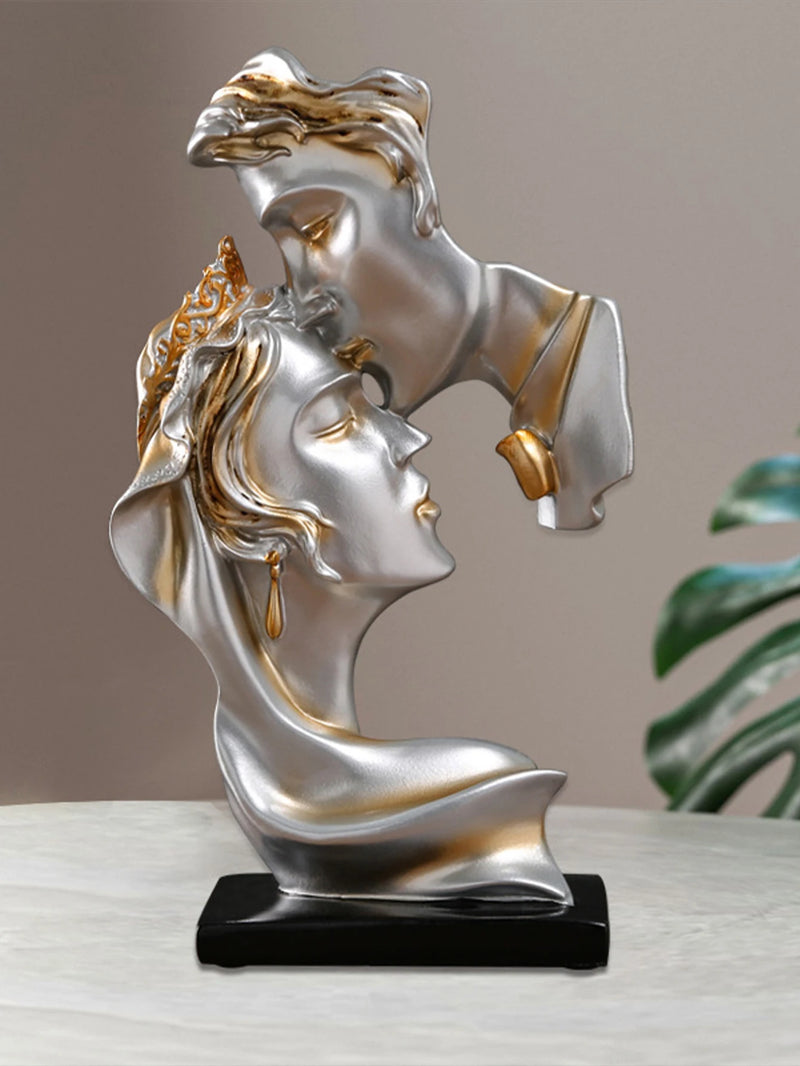 Escultura Decorativa Abraço Esculpido